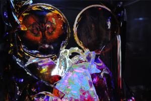 Visiter une sculpture de verre