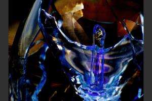Visiter une sculpture de verre