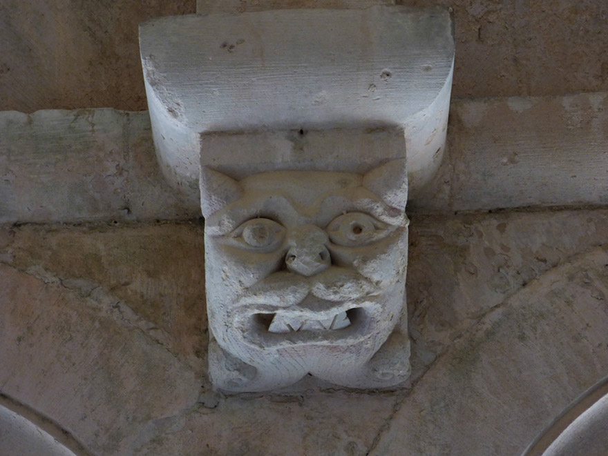 P1100091b